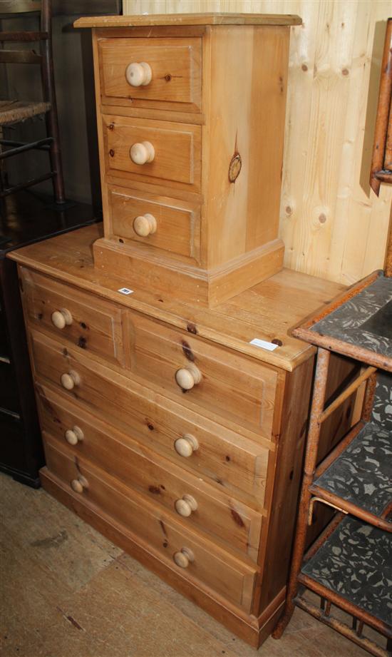 Modern pine chest of 2 short & 3 long drawers & similar bedside chest